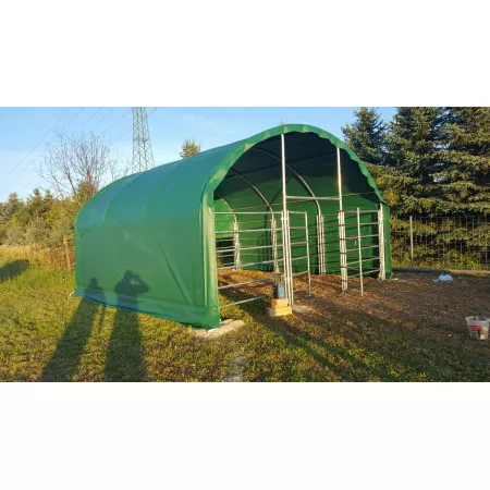 Prístrešok pre zvieratá 6x6 m PVC 750 g/m²